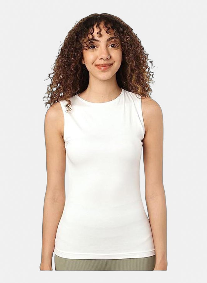 بلوزة قطنية بدون أكمام من لاسو بحمالات عريضة